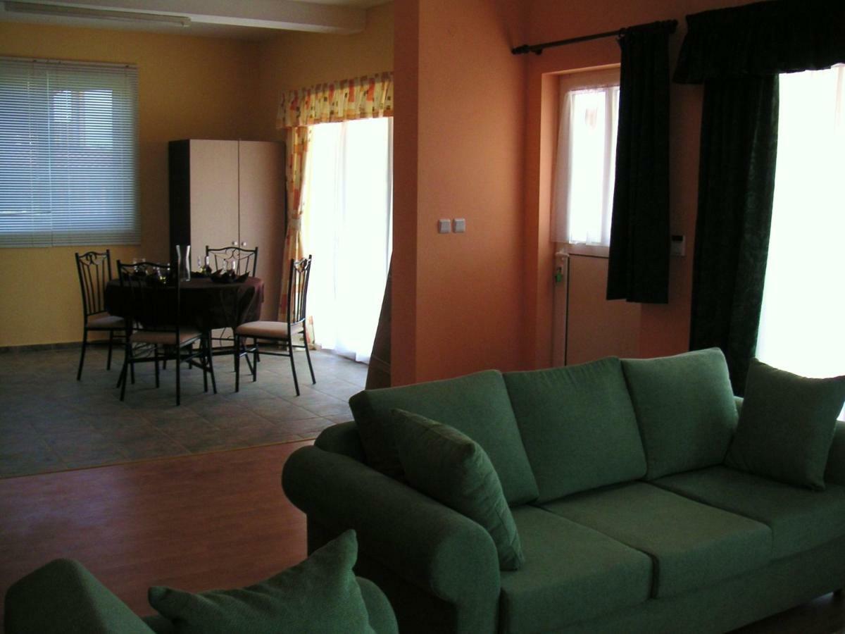 Sunny Villa Булгарево Екстериор снимка